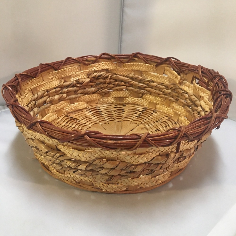 Woven Round Basket 11.5 Inch Brown Natural Two-Tone Wicker Cottagecore Boho